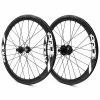PAIRE DE ROUES PRIDE GRAVITY EXP AERO UD GLOSS DISC - MOYEUX BLACK -Accessoires Vélo Soldes paire de roues pride gravity exp aero ud gloss disc moyeux black