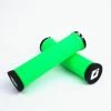 POIGNEE ODI ELITE MOTION NO FLANGE LOCK ON 130 MM GREEN -Accessoires Vélo Soldes poignee odi elite motion no flange lock on 130 mm green