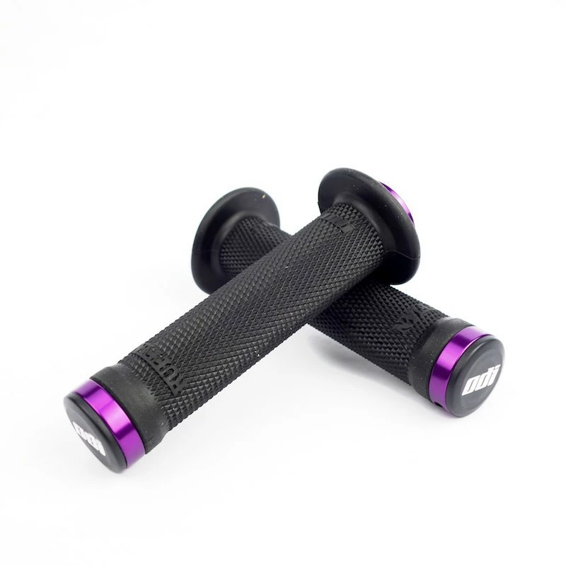 POIGNEES ODI BMX RUFFIAN FLANGE LOCK ON 130 MM BLACKGRIP PURPLE 3 POIGNEES ODI BMX RUFFIAN FLANGE LOCK ON 130 MM BLACKGRIP PURPLE
