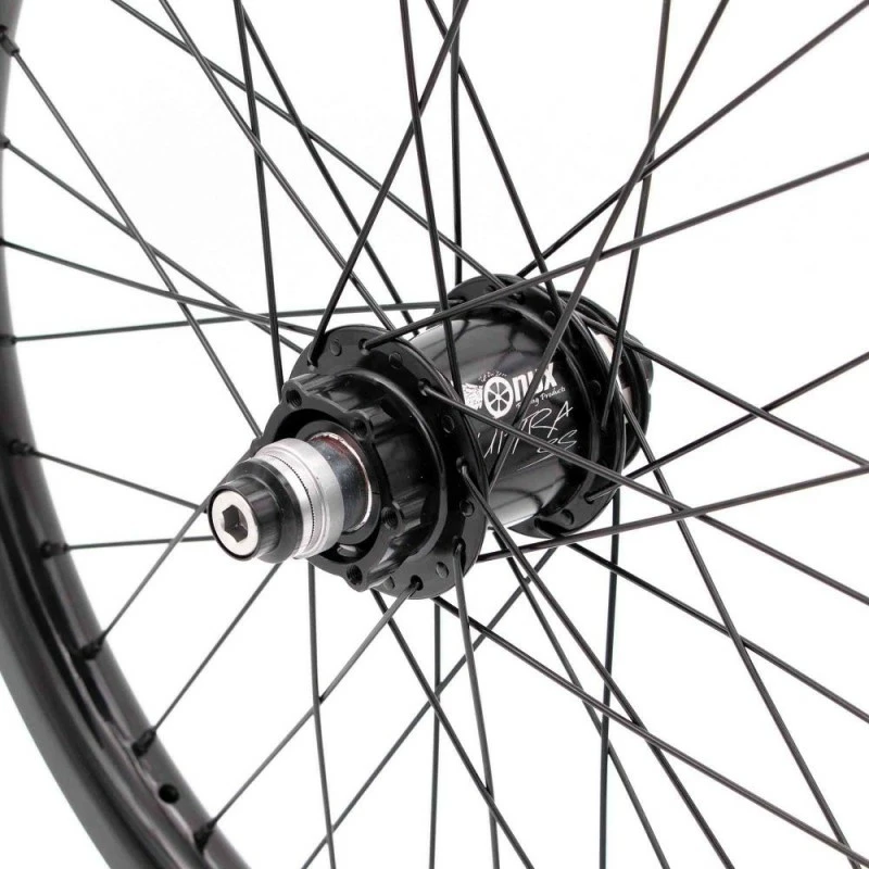 ROUES ONYX ULTRA SS DISC - PRIDE GRAVITY AERO GLOSS - BLACK 6 ROUES ONYX ULTRA SS DISC - PRIDE GRAVITY AERO GLOSS - BLACK – Image 4