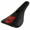 SELLE STAY STRONG FAST CHEVRON PIVOTAL RED PRINT -Accessoires Vélo Soldes selle stay strong fast chevron pivotal red print